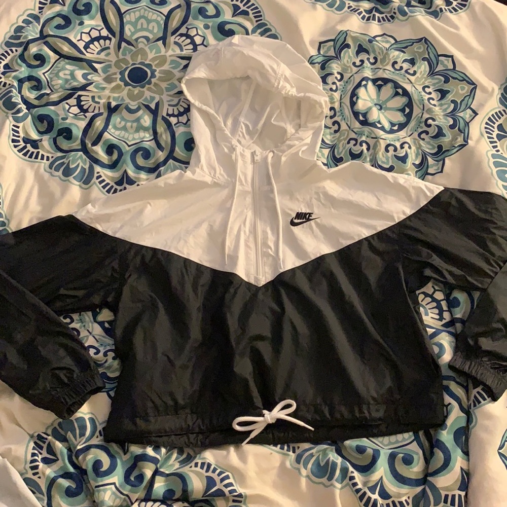Nike Cropped Rain Jacket